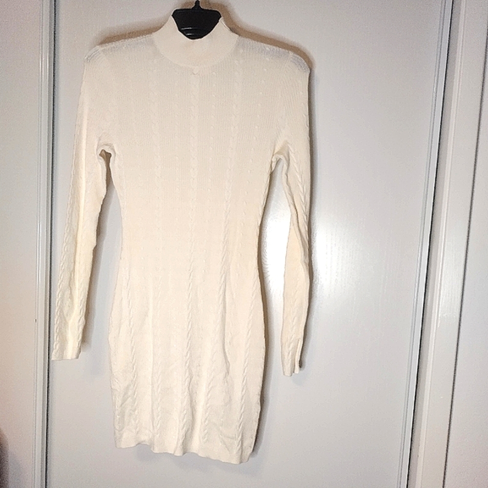 ABERCROMBIE & FITCH Off White Mockneck Sweater Dress size S NWT